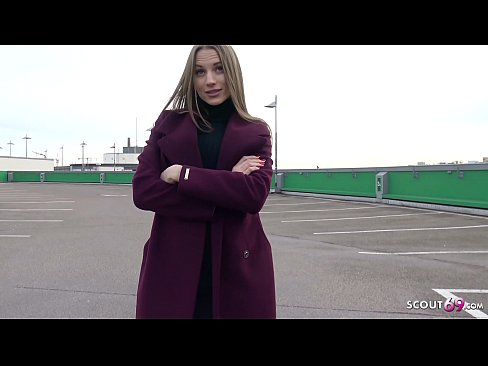 ❤️ OLHEIRO ALEMÃO É UM BOI COMOVENTE DE SONHO, AVISADOR DE ESTACIONAMENTO E SEXY POR DINHEIRO Porno real em porno pt.pornado-co.ru ❌